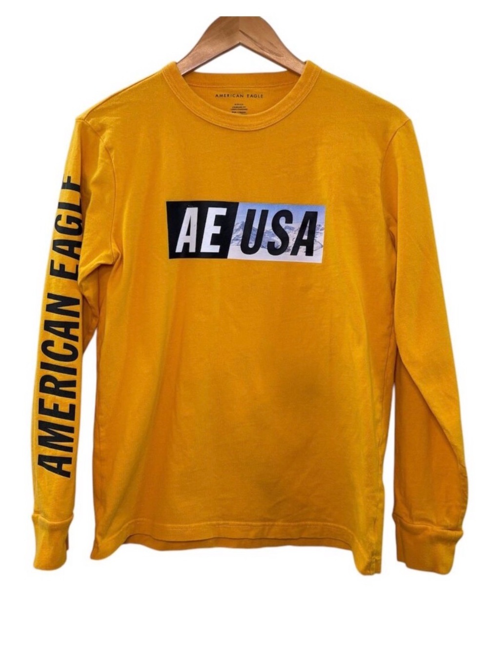 American Eagle Long Sleeve Tee Mustard Yellow Size Small